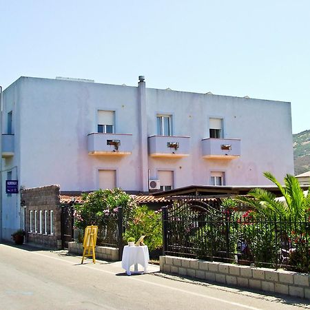 Hotel Miramare Bosa Marina Buitenkant foto