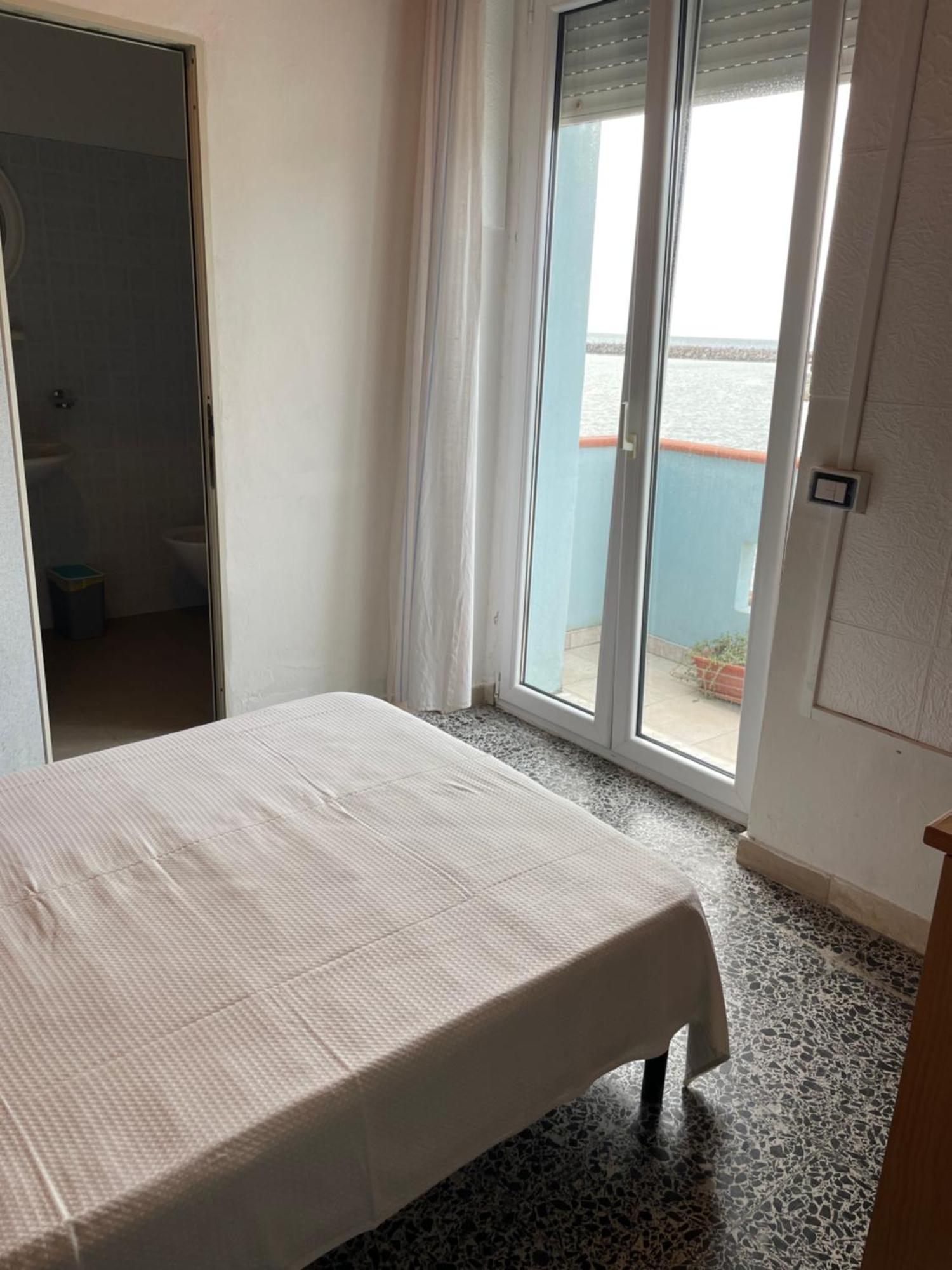 Hotel Miramare Bosa Marina Buitenkant foto