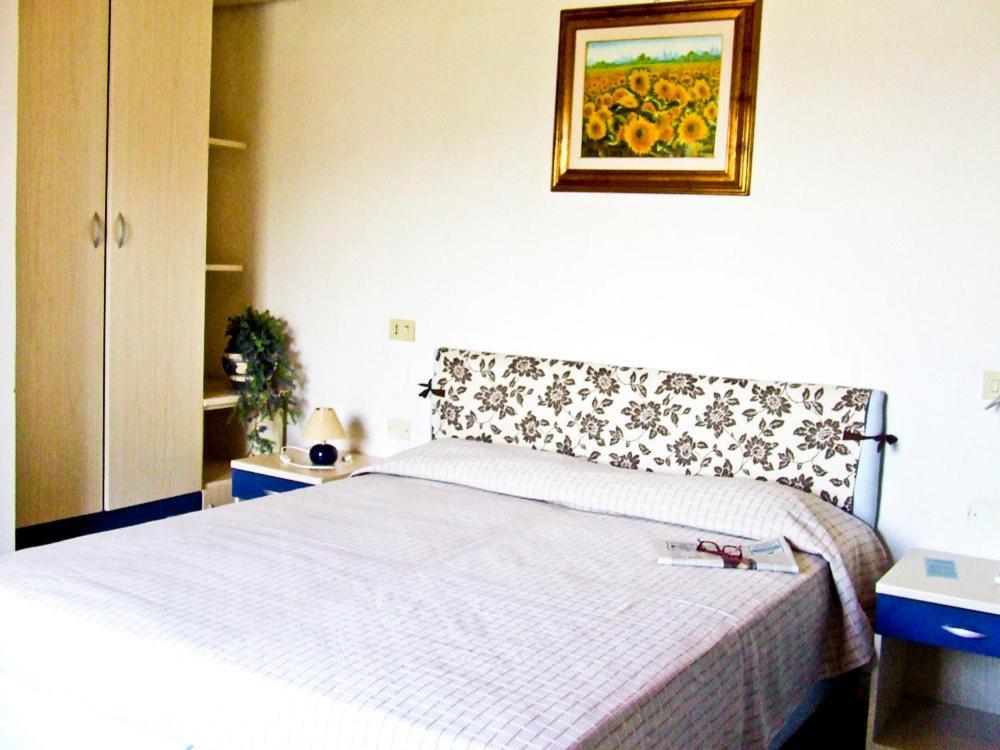 Hotel Miramare Bosa Marina Kamer foto